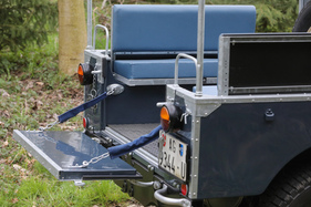 Land Rover Serie I 86 (1955) - alles massiv und funktionell (1955)