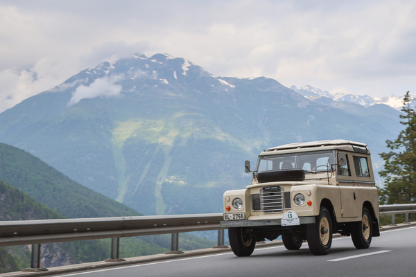 Land Rover Serie III (1979) - 30. BCCM St. Moritz “Safari Edition” 2024
