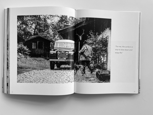 Land Rover Series 2a - Leaving in Landy Style