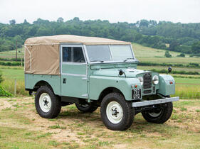 Land Rover Series I 86 4x4 Utility (1954) - Lot 201 an der Bonhams Goodwold Festival of Speed Versteigerung am 14. Juli 2023
