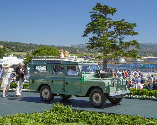 Land Rover Series IIA 109” Special Station Wagon (1962) - 3. Rang in der Klasse L-2 beim Pebble Beach Concours d'Elegance 2024