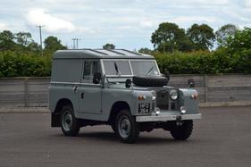 Land Rover Series IIA 4x4 (1963) - als Lot 088 an der Bonhams Versteigerung am Goodwood Members Meetting 2017