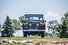 Land Rover Series IIA 88 (1966) - Front mit den innen liegenden Scheinwerfern