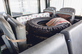 Land Rover Series IIA 88 (1966) - nicht gemütlich, aber funktionell Land Rover Series IIA 88 (1966) - nicht gemütlich, aber funktionell