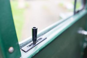 Land Rover Station Wagon Tickford (1950) - verschliessbare Türen