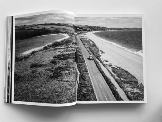 Land Rover Van - Wavi Coffee - Surf & Serve