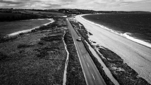 Land Rover Van - Wavi Coffee - Surf & Serve