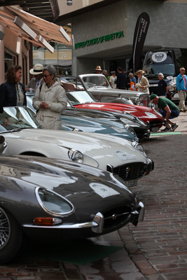 Lange Hauben, gestrecke Eleganz - Jaguar E-Type - Concorso d'Eleganza - British Classic Car Meeting 2019