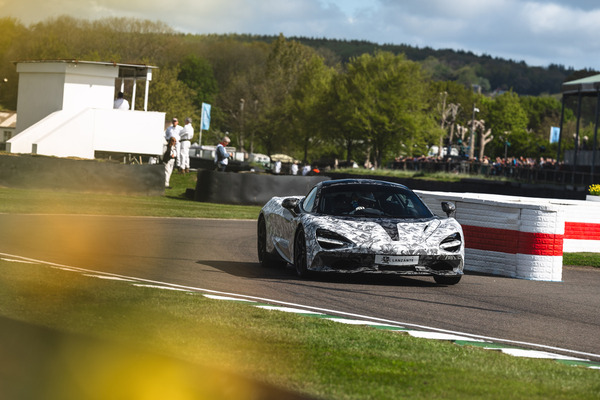 Bild: Lanzante Demorunden - 83. Goodwood Members' Meeting 2026