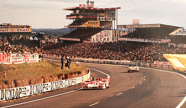 Le Mans 1972 - Der viertplatzierte Alfa Romeo Tipo 33TT3 (T33/3) von Nino Vaccarella und Andrea de Adamich