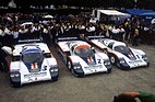 Le Mans 1982 - Die Rothmans Porsche 956 als Gruppenfoto