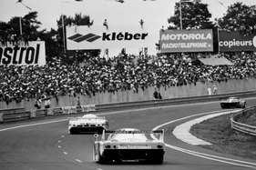 Le Mans 1982 - Immer wieder erstaunlich, wie weniger abgesichert die Zuschauer von der Strecke waren...