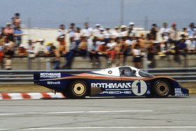 Le Mans 1982 - Siegerfahrzeug Rothmans Porsche 956 von Jacky Ickx und Derek Bell