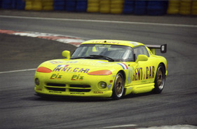 Le Mans 1994: Dodge Viper RT/10 (1994) - Dodge Viper machte 1994 die Viper Premiere bei den 24 Stunden von Le Mans - Die Nummer #41 schied leider frühzeitig aus (1994)