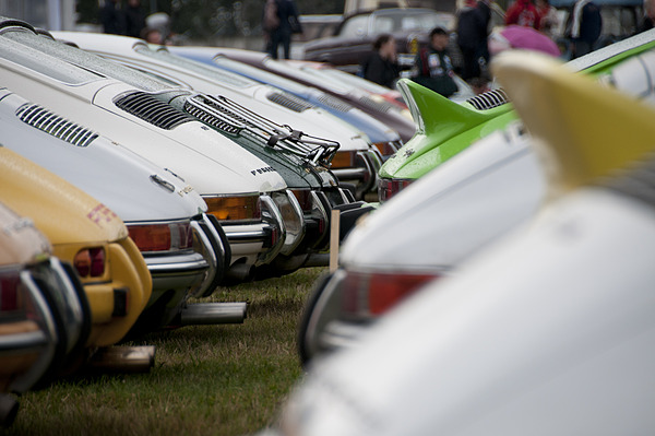 Le Mans Classic 2012 - Markentreffen - So viele 911er an einem Ort sieht man nur selten