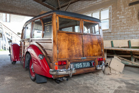Lea-Francis 14 HP Estate Car (1951) - zwei grosse Flügeltüren am Heck