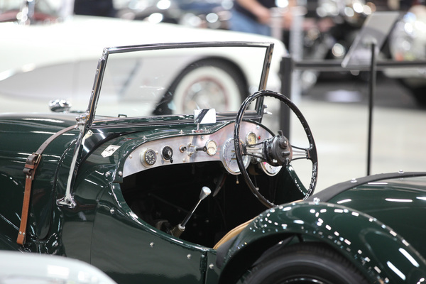 Bild Lea-Francis 14 HP Sport Cowell (1946) - Blick ins Cockpit - Swiss Classic World Luzern 2019