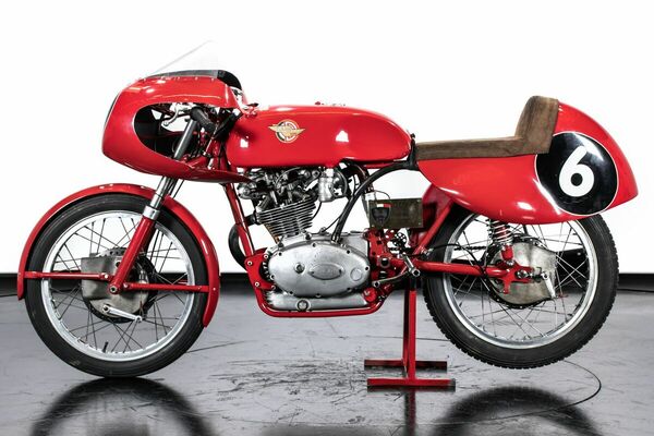 Legendary motorcycle Ducati 25 cc Bialbero - Auto e Moto d'Epoca 2021