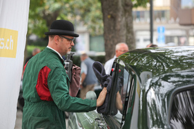 Letzte Vorbereitungen bevor die Jury kommt – Zürich Classic Car Award 2021