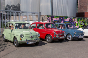 Letzte Vorbereitungen vor der Ausfahrt - Treffen der Fiat-600-Freunde 2023 Letzte Vorbereitungen vor der Ausfahrt - Treffen der Fiat-600-Freunde 2023