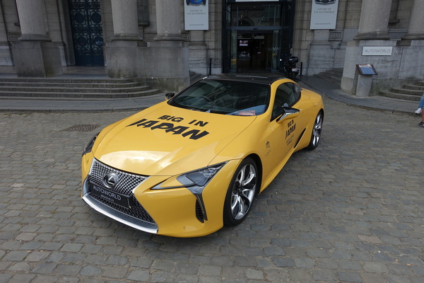 Lexus LC 500 (2025) – Sonderausstellung "Big in Japan" in der Autoworld Brüssel