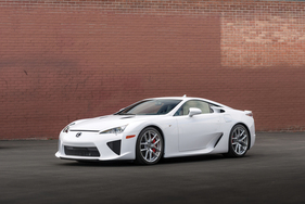 Lexus LFA (2012) - als Lot 211 an der RM/Sotheby's Versteigerung in Monterey am 24./25. August 2018