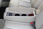 Bild: Lexus LS 400 (1990) - Sitzheizung im Fond, Cupholders auch