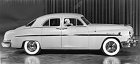 Bild: Lincoln (1951) - immer noch mit gegenläufigen Türen