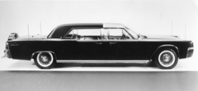 Lincoln Continental (1961) - Bauvariante 'Metalldach' mit maximalem Schutz