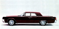 Lincoln Continental (1961) - die Serienlimousinen waren deutlich kürzer als die Präsidentenausführungen