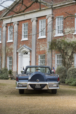 Lincoln Continental (1963) - Reserverad angebaut