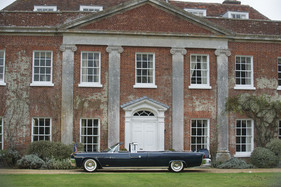 Lincoln Continental (1963) - baugleich mit dem Auto, in dem John F. Kennedy ermordert wurde