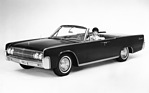 Lincoln Continental (1963) - während an den Ausmassen nichts geändert wurde, gab es auch im Convertible mehr Platz für Passagiere und Gepäck