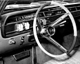 Lincoln Continental (1964) - Markenmotiv dient als Zifferblattumrandung - Genfer Automobilsalon 1964