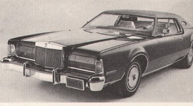 Lincoln Continental 7,5-Liter-V8-Motor - 215 HP (netto) (1974)