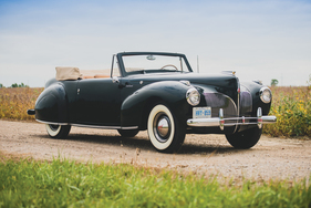 Lincoln Continental Cabriolet (1941) - angeboten als Lot 400 an der RM/Sotheby's Versteigerung in Hershey am 11./12. Oktober 2018