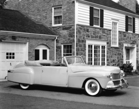 Lincoln Continental Convertible (1942) - noch während der Kriegszeit gebaut