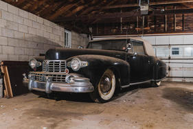 Lincoln Continental Convertible (1948) - als Lot 364 an der Philadelphia-Versteigerung von Bonhams am 2. Oktober 2017