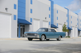 Lincoln Continental Convertible (1962) - angeboten als Lot 460 an der RM/Sotheby's Versteigerung in Hershey am 10./11. Oktober 2019