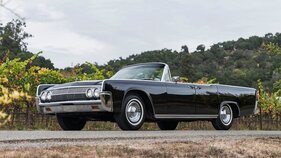 Lincoln Continental Convertible (1963) - als 168 an der Broad Arrow "The Las Vegas Auction" 2025