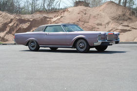 Lincoln Continental Mark III (1969) - als Lot 212 an der Bonhams Greenwich Versteigerung vom 3. Juni 2018 (1969)