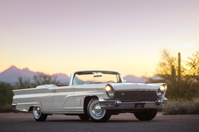 Lincoln Continental Mark V Convertible (1960) - als Lot 170 an der RM/Sotheby's Arizona Versteigerung 2017 angeboten