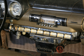 Lincoln Cosmopolitan Town Sedan (1949) - Drucktasten für die Einstellung der Heizung