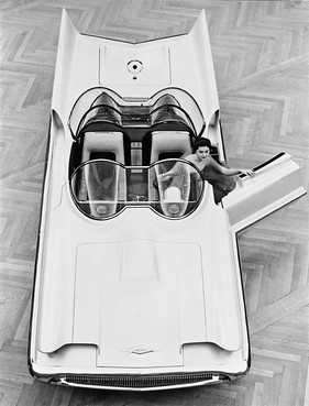 Lincoln Futura (1955) - Konzeptfahrzeug mit neuartiger Dachgestaltung und die spätere Basis für das Batmobile der Sechzigerjahre