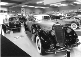 Lincoln K Series V12 LeBaron Coupe (1936) - ausgestellt im Monteverdi-Museum in Binningen im Jahr 1988