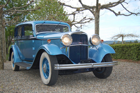 Lincoln Model KA Town Sedan (1932) - offered at the auction of the Oldtimer Gallery on April 23, 2016 in Toffen