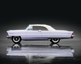Lincoln Premiere Convertible (1956) - angeboten als Lot 140 an der RM Auction "Don Davis Collection" am 27. April 2013