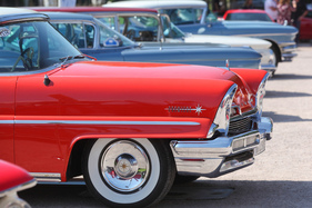 Lincoln Premiere Coupé (1957) - mit Stern - Classic-Gala Schwetzingen 2021