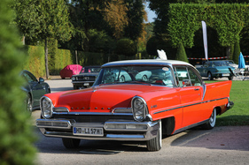 Lincoln Premiere Coupe 2-Door Hardtop (1957) - 304 PS produzierte der 6069 cm3 grosse V8 - 20. ASC Classic-Gala Schwetzingen 2024