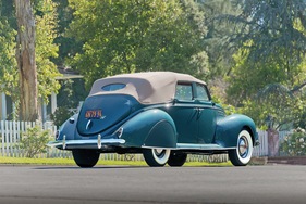 Lincoln-Zephyr Convertible Sedan (1939) - under the hammer as lot 165 at the RM Auction in Monterey on August 15/16, 2014
